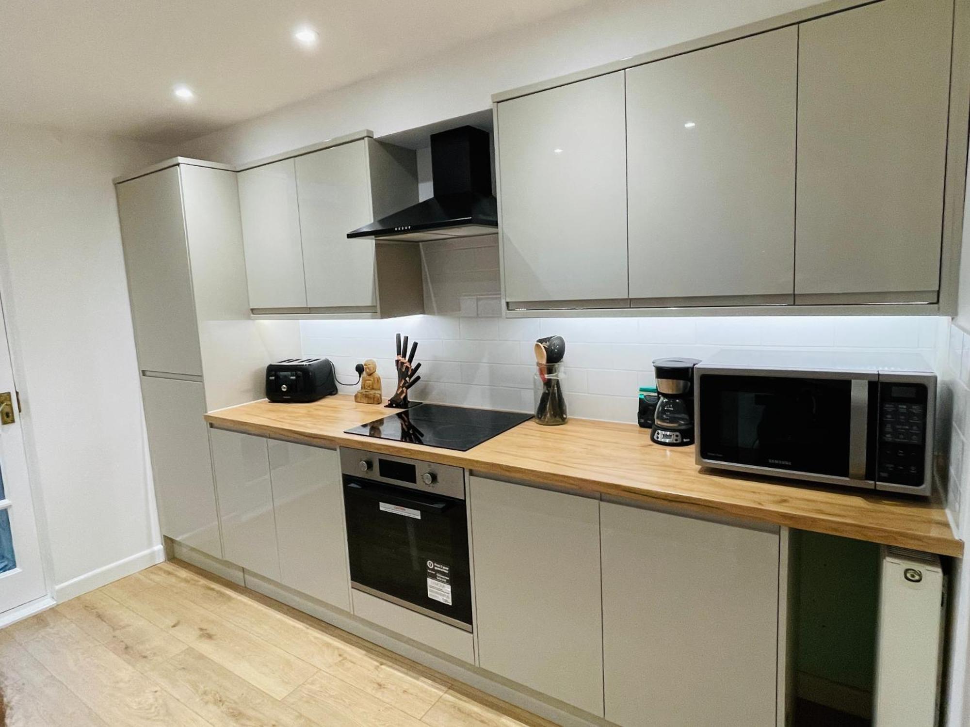Newly Refurbished City Centre House With Parking Exeter Exterior foto