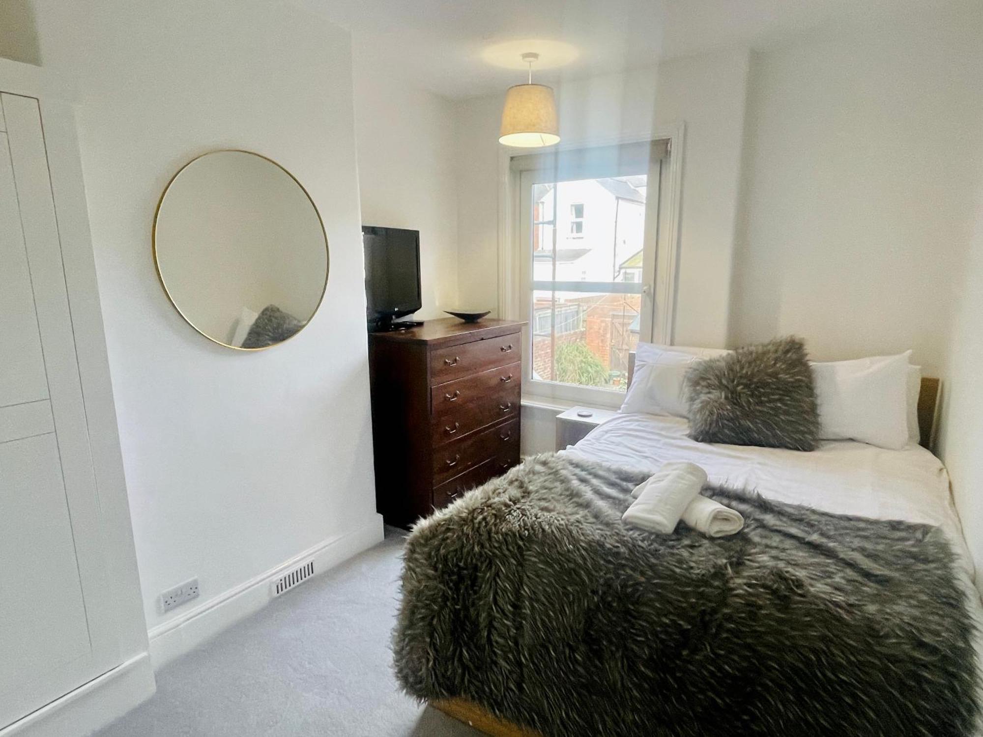 Newly Refurbished City Centre House With Parking Exeter Exterior foto
