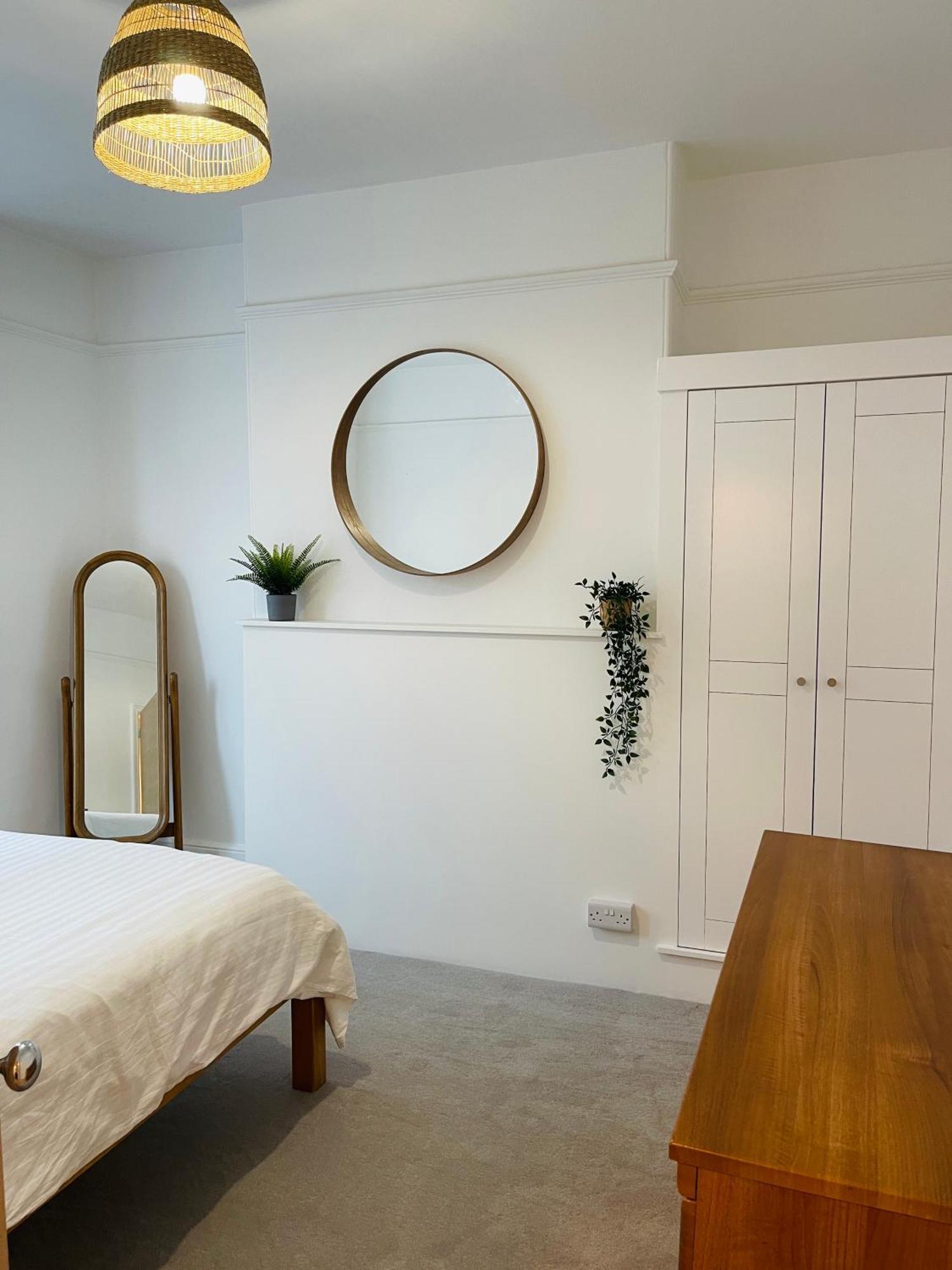 Newly Refurbished City Centre House With Parking Exeter Cameră foto